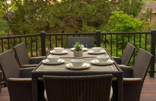 Westminster House | The Foundry House Eclectic 5BR Family Retreat