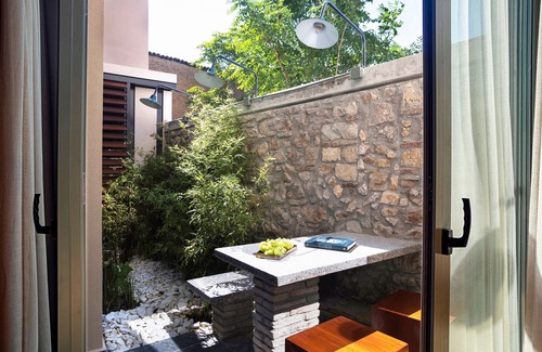 Psirri Hotel | The Foundry Suites