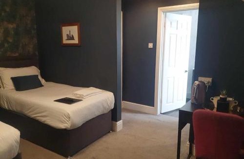 Okehampton Hotel | The Fountain Inn & Riverside Restaurant