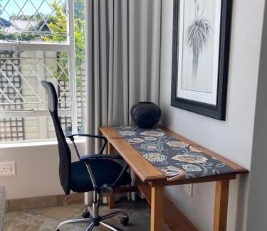 Krugersdorp North Apartment | The Fox Hole
