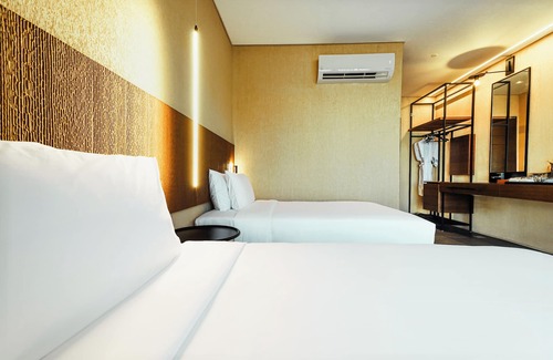 Puerto Princesa City Centre Resort | The Funny Lion - Puerto Princesa