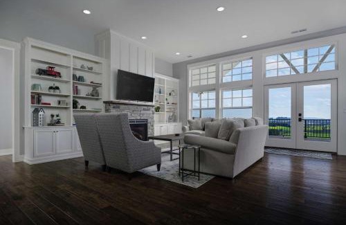 Yamhill House | The Gables at Quandary Vineyards