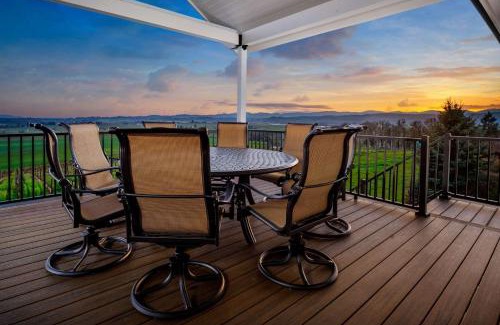 Yamhill House | The Gables at Quandary Vineyards