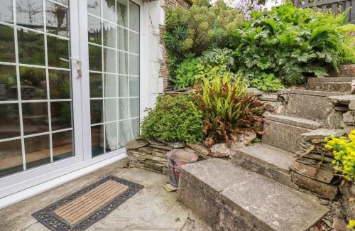 Tintagel House | The Garden Apartment