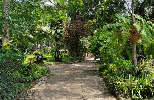 Pancawati Hotel | The Garden Family Guest House powered by Cocotel