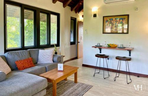 Bois d'Orange Apartment | The Gardenview Apartment at Villa Horizon