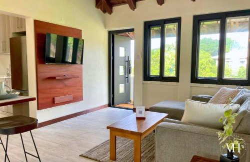 Bois d'Orange Apartment | The Gardenview Apartment at Villa Horizon