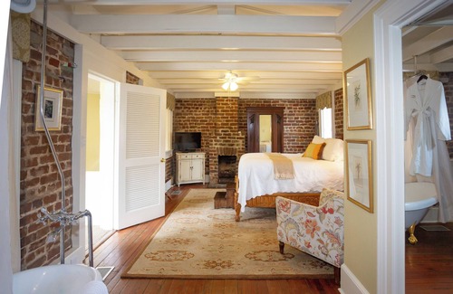 Historic Downtown Savannah Bed & Breakfast | The Gastonian, Historic Inns of Savannah Collection