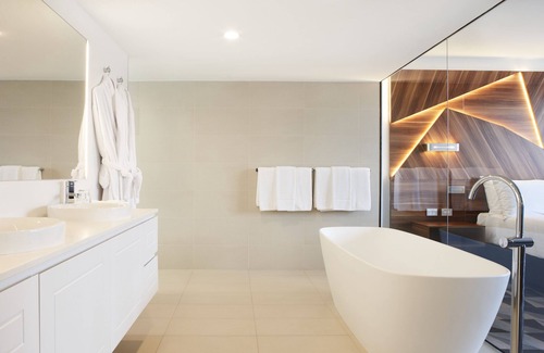 Griffith Hotel | The Gem Hotel