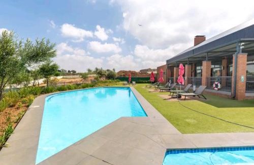 Boksburg Apartment | @The Genesis near OR Tambo Airport