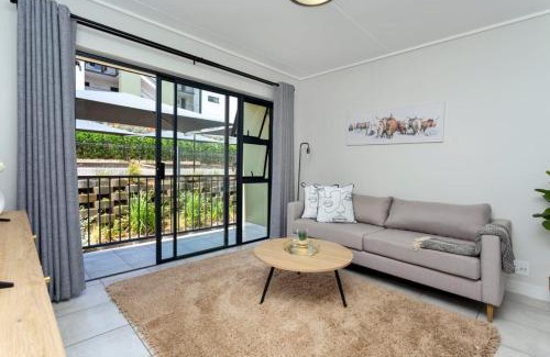 Boksburg Apartment | @The Genesis near OR Tambo Airport