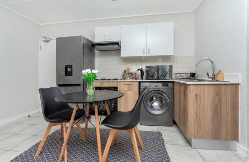 Boksburg Apartment | @The Genesis near OR Tambo Airport