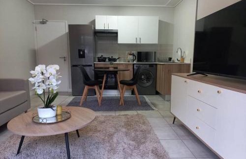 Boksburg Apartment | @The Genesis near OR Tambo Airport