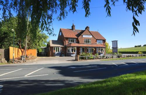 Ripley Hotel | The George Carvery & Hotel