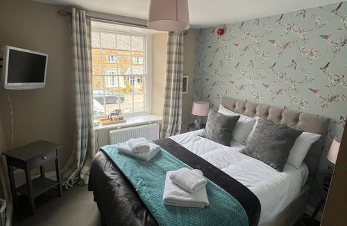 Brailes Hotel | The George Inn