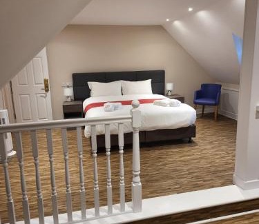 Kennford Hotel | The Gissons Hotel