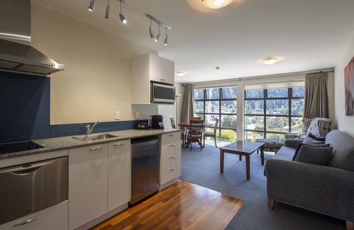 Queenstown City Centre Apartment | The Glebe Apartments