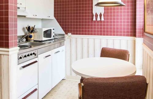 East Greenville Bed & Breakfast | The Globe Inn