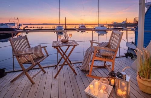Burgstaaken Boat Rental | The Goose Modern Retreat