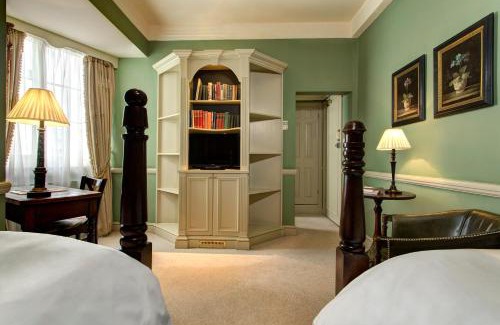 Kensington Hotel | The Gore London - Starhotels Collezione