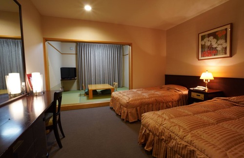 Minami-komatsu Hotel | The Gran Resort Ohmimaiko