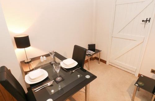 Scurlage House | The Granary