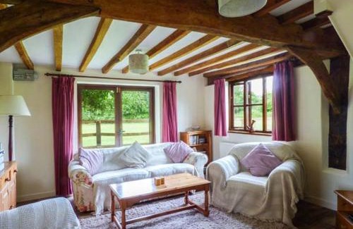 East Dereham House | The Granary
