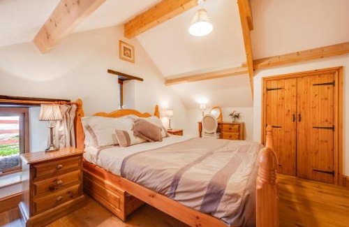Llangennith House | The Granary, Llanmadoc