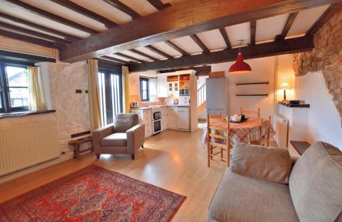 Tiverton House | The Granary nr Huntsham