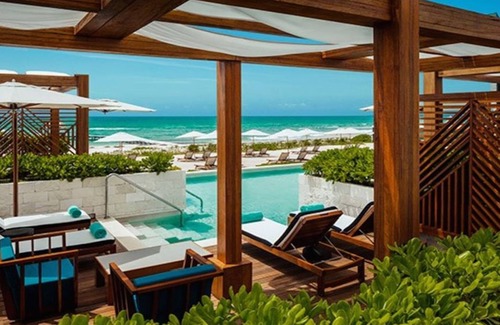 Centro Resort | THE GRAND BLISS ONE BEDROOM SUITE