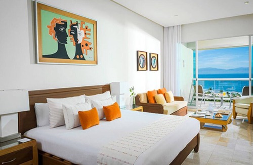 Downtown San Jose del Cabo Resort | The Grand Mayan Master Room