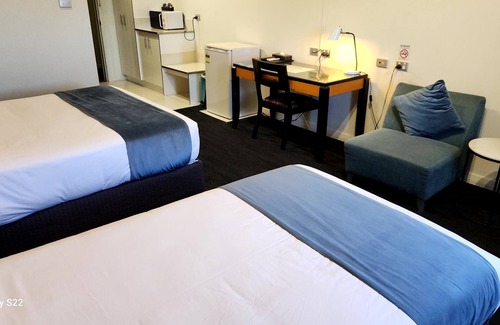 Griffith Hotel | The Grand Motel