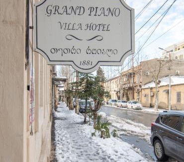 Kutaisi Hotel | The Grand Piano Villa