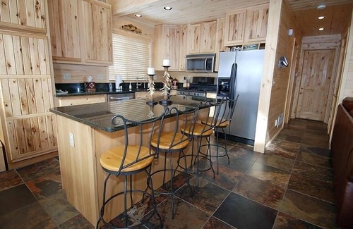 Grand Lake Cabin | 'The Grand Retreat' Exquisite Family Cabin