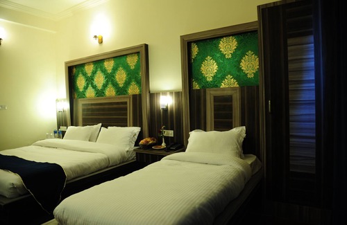 Katra Hotel | The Grand Sharan