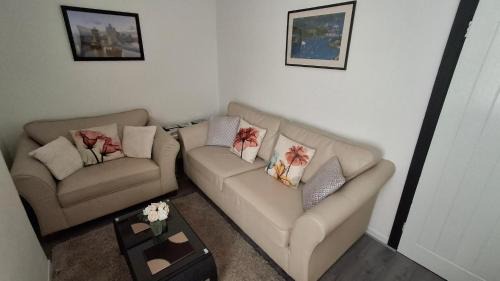 Bootle House | The Gray House