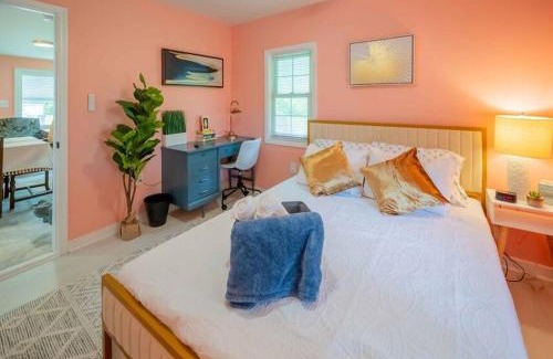 Spring Grove House | The Great Gatsby Pink Flamingo Lounge Retreat!