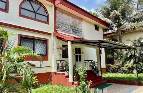 Fatrade House | The Greendoor Villa - Beach House , 400 mtr beach