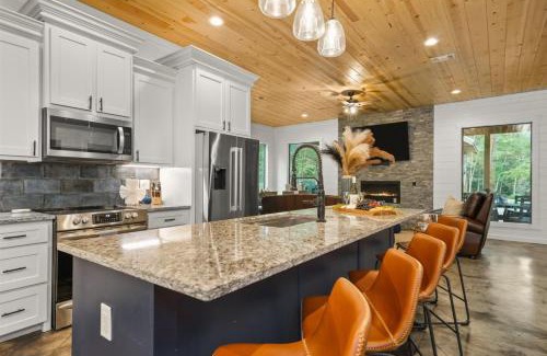 Pickens House | The Grinning Bear