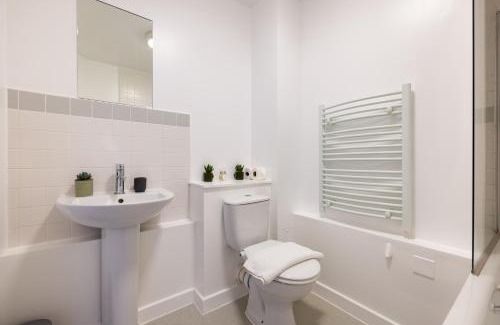 De Beauvoir Apartment | The Haggerston Apartment