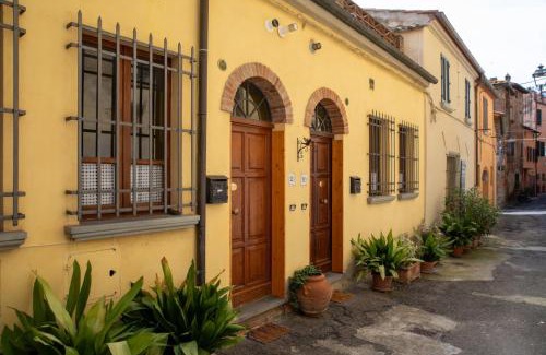 Foiano della Chiana Apartment | The Hamlet and the Valley, Il Paesino e la Vallata