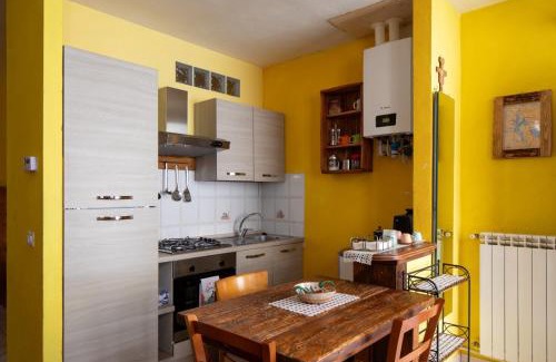 Foiano della Chiana Apartment | The Hamlet and the Valley, Il Paesino e la Vallata