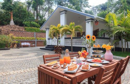 Virarajendrapet Villa | The Haven Grandeur - Experience Luxury at its Best - Coorg