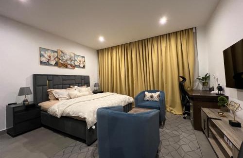 Roman Ridge Apartment | The heart of Nova