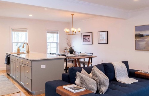 St. Michaels Apartment | The heart of St Michaels awaits.