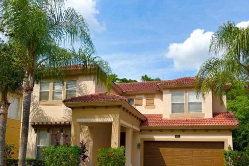 Historic Downtown Kissimmee Villa | The Hearth Home - 4 Suites