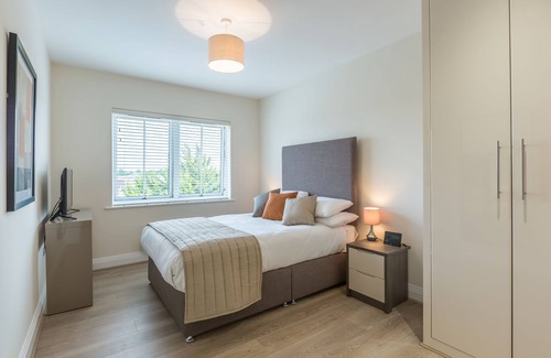 Maidenhead Apartment | The Heights at Athena Court