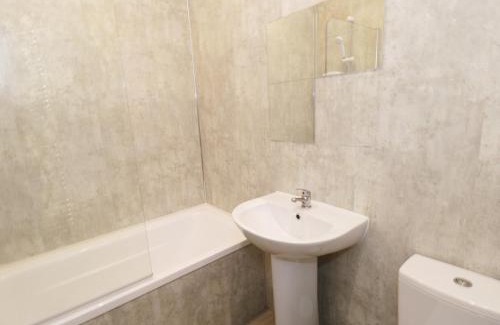 Thornton-Cleveleys House | The Hen House