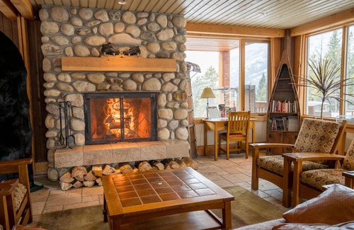 Banff Hotel | The Hidden Ridge Resort