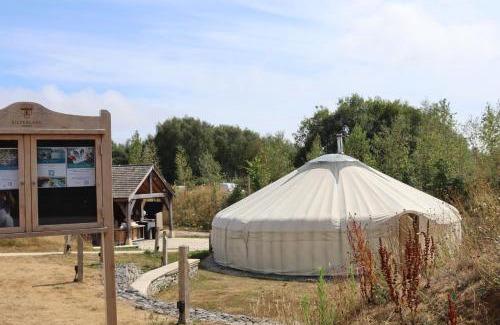 Holworth House | The Hide